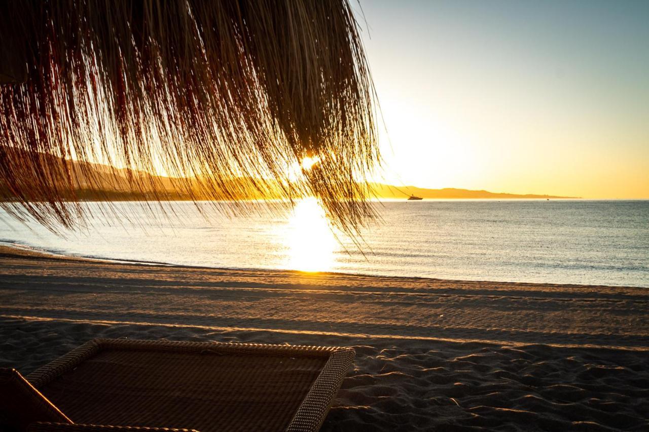 Marbella Banus Suites - Bird Of Paradise Playas Del Duque Banus Suite Apartment Buitenkant foto