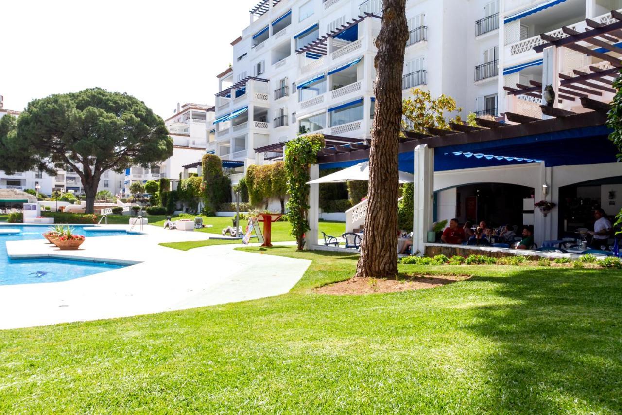 Marbella Banus Suites - Bird Of Paradise Playas Del Duque Banus Suite Apartment Buitenkant foto